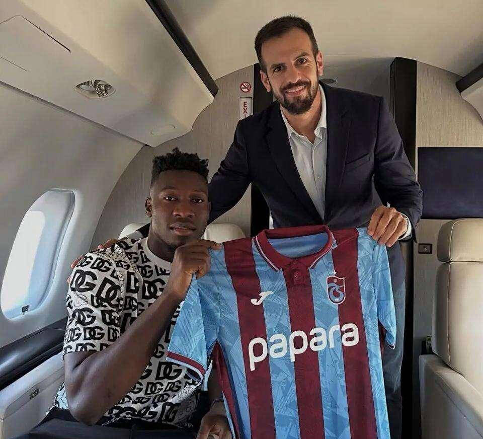 奥纳纳与曼联关系破裂，滕哈格的选购模式终结